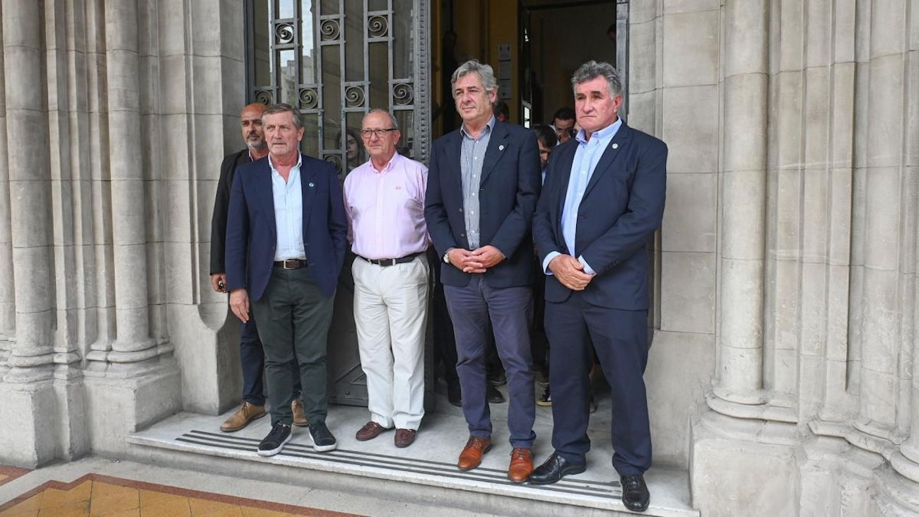 El Gobierno se comprometió con la Mesa de Enlace a revisar las retenciones para exportaciones de economías regionales