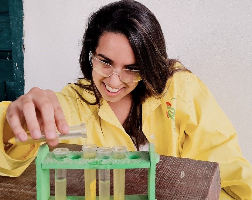 Amante de la ciencia y su divulgación