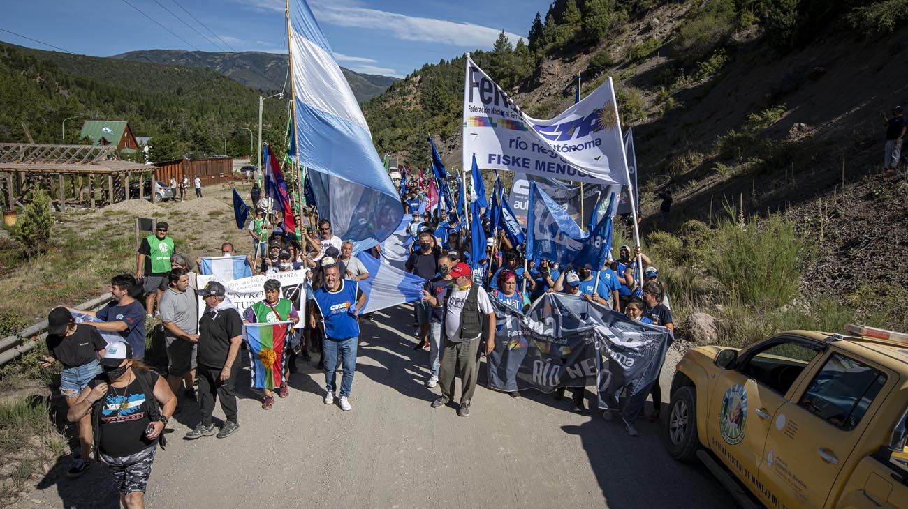 Lago Escondido: rescataron al asesor de Kicillof y denuncian "privación ilegal de la libertad" y "piratería"