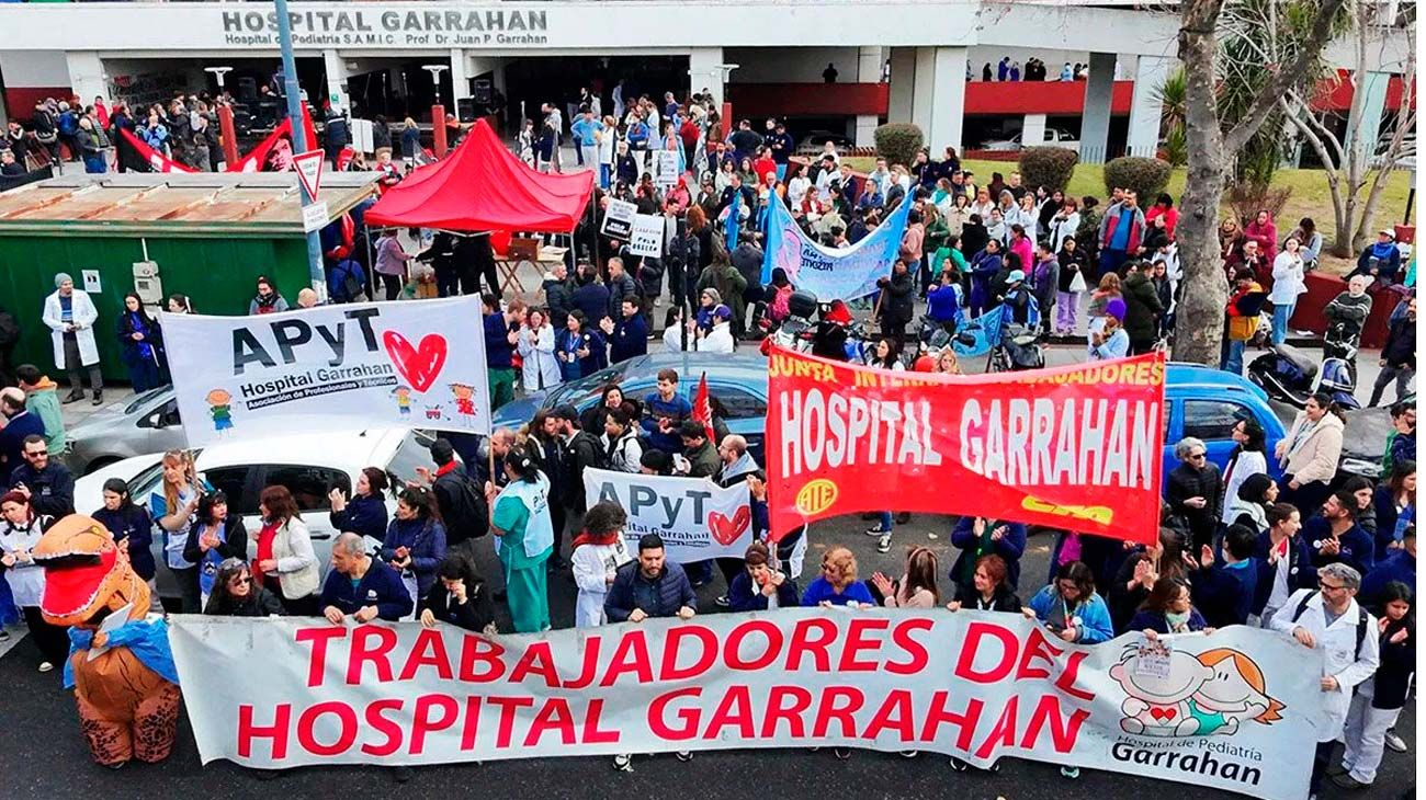 “Van contra quienes defendieron el hospital”: el Garrahan denunció una avanzada del Gobierno