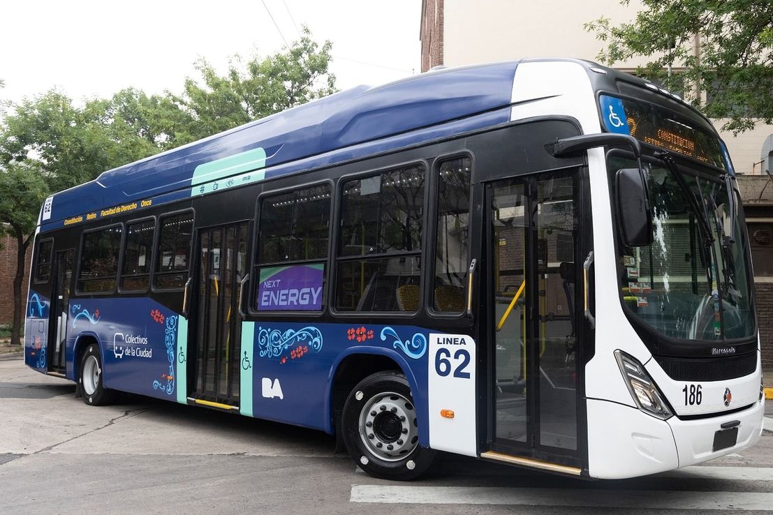 La Ciudad presentó un plan de modernización y seguridad en los colectivos porteños