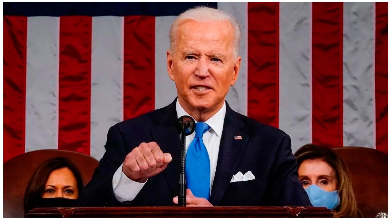 Biden se viste de Sanders y propone un America First progresista