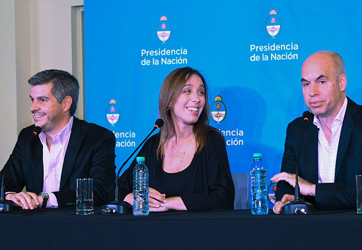 Vidal "jugará a fondo" y evalúa imponer multas a los gremios