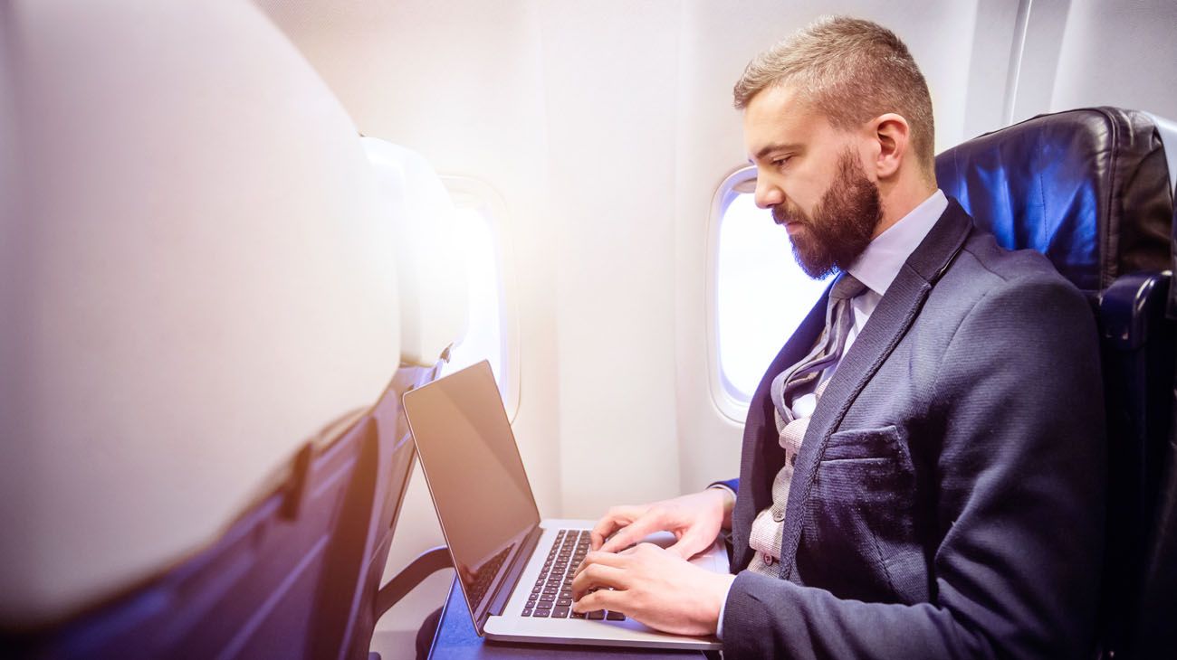 Violación de datos afecta a millones de pasajeros de Cathay