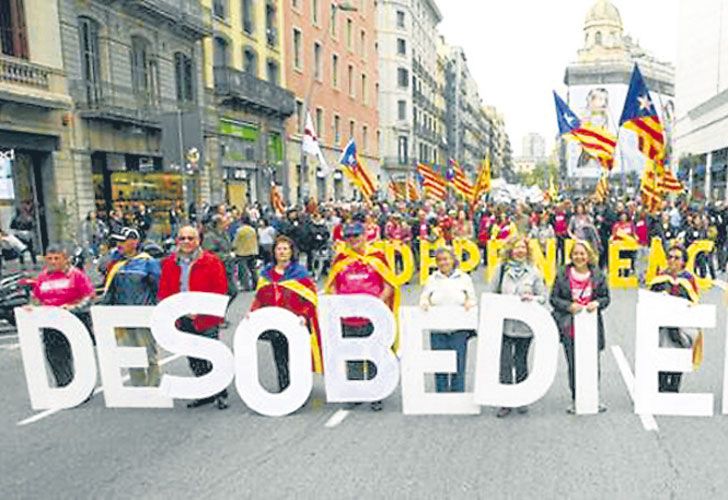 La difícil tarea de asumir el control de Cataluña que le espera a Rajoy