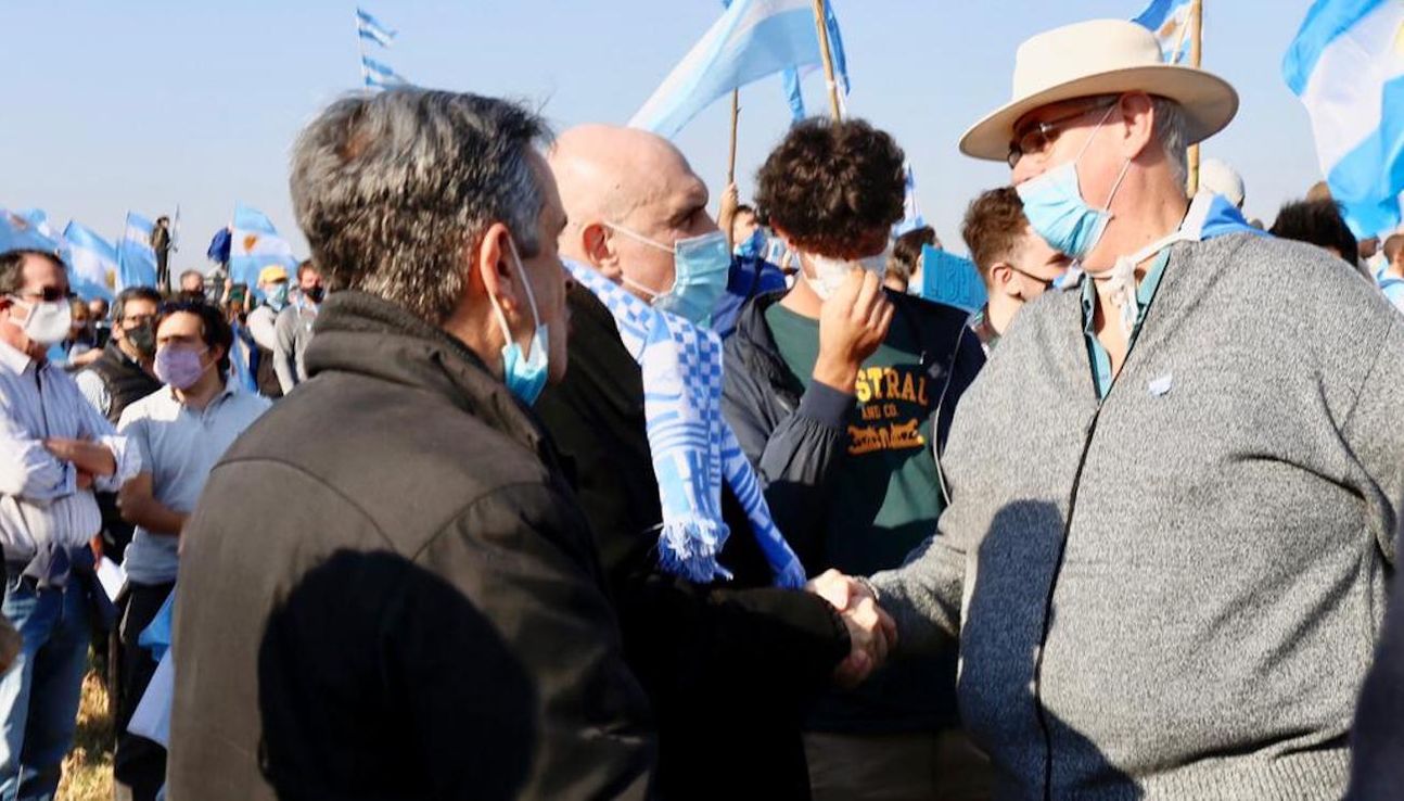 Espert: "Es estúpido lo que hace el Gobierno prohibiendo las exportaciones de carne"