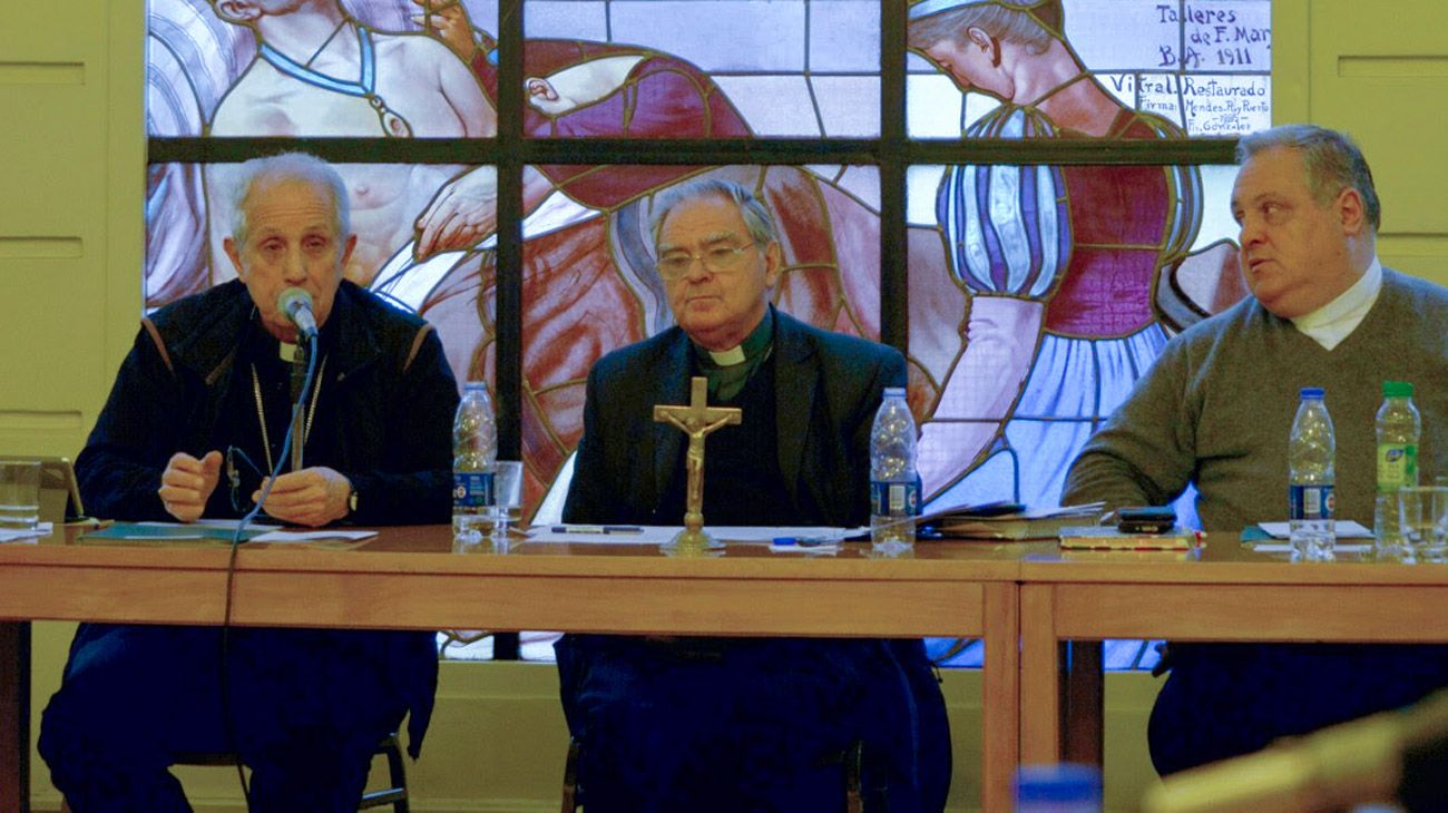 El documento de la Iglesia que cuestiona la ley de educación sexual