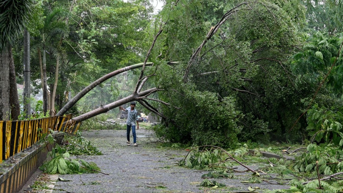 Ciclón Arnab: azotó India con ráfagas de 150 km/h, dejó 3 muertos y más de 150.000 evacuados