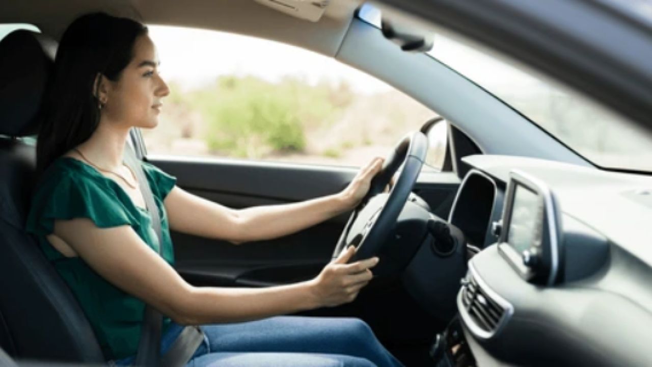Apagar el motor tras un largo viaje: por qué este es un error común que puede dañar el auto
