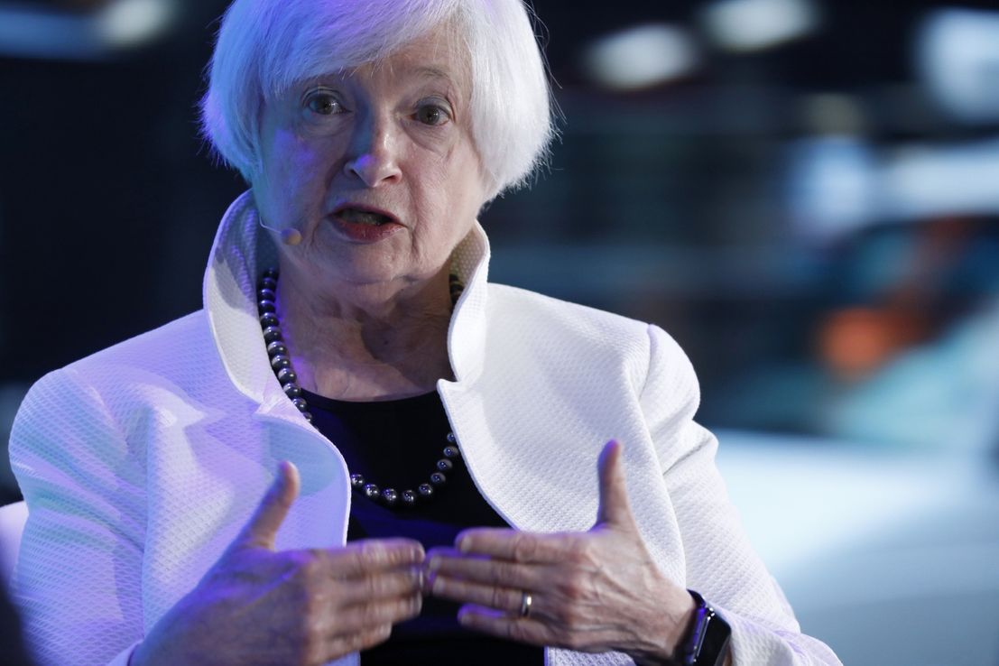 Janet Yellen: "Fed es más responsable del déficit comercial que China"