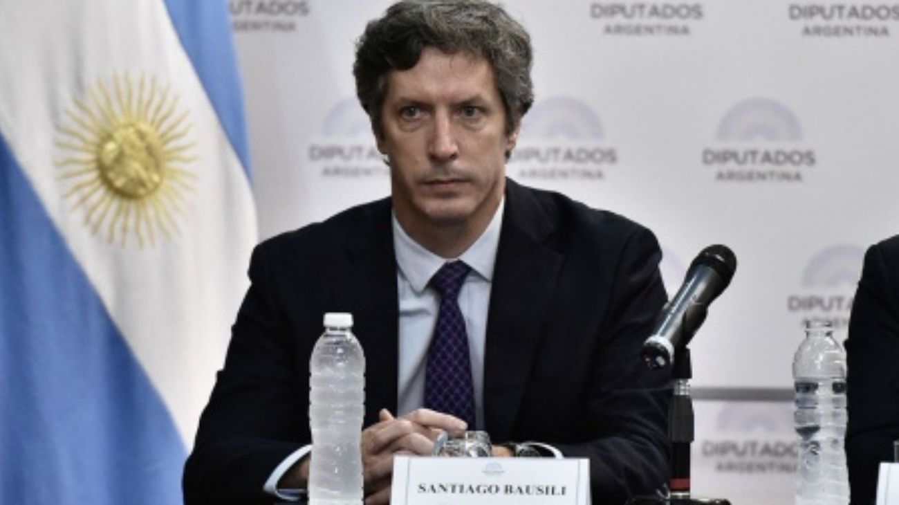 Quién es Santiago Bausili, el elegido de Milei para presidir el Banco Central
