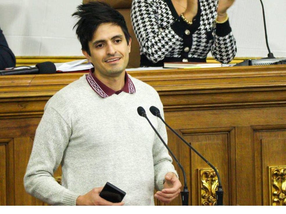 El influencer Michelo realizó un intenso descargo contra Máximo Kirchner: “Dejá de transar con Milei”
