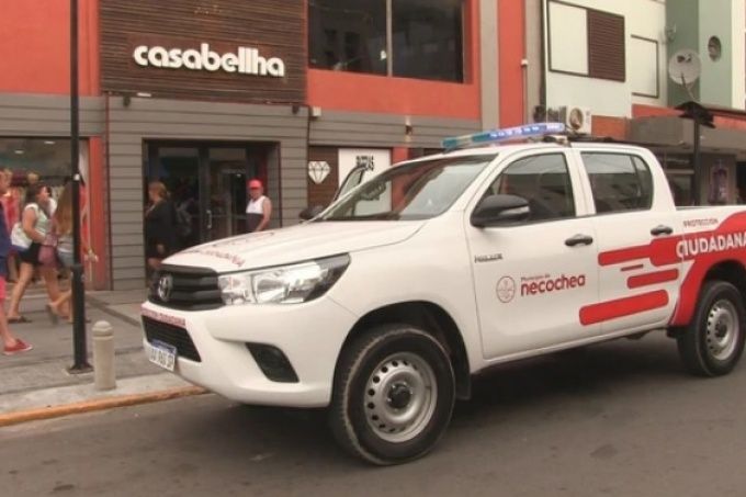 Invitaban a las chicas a bailar en ropa interior a cambio de tragos