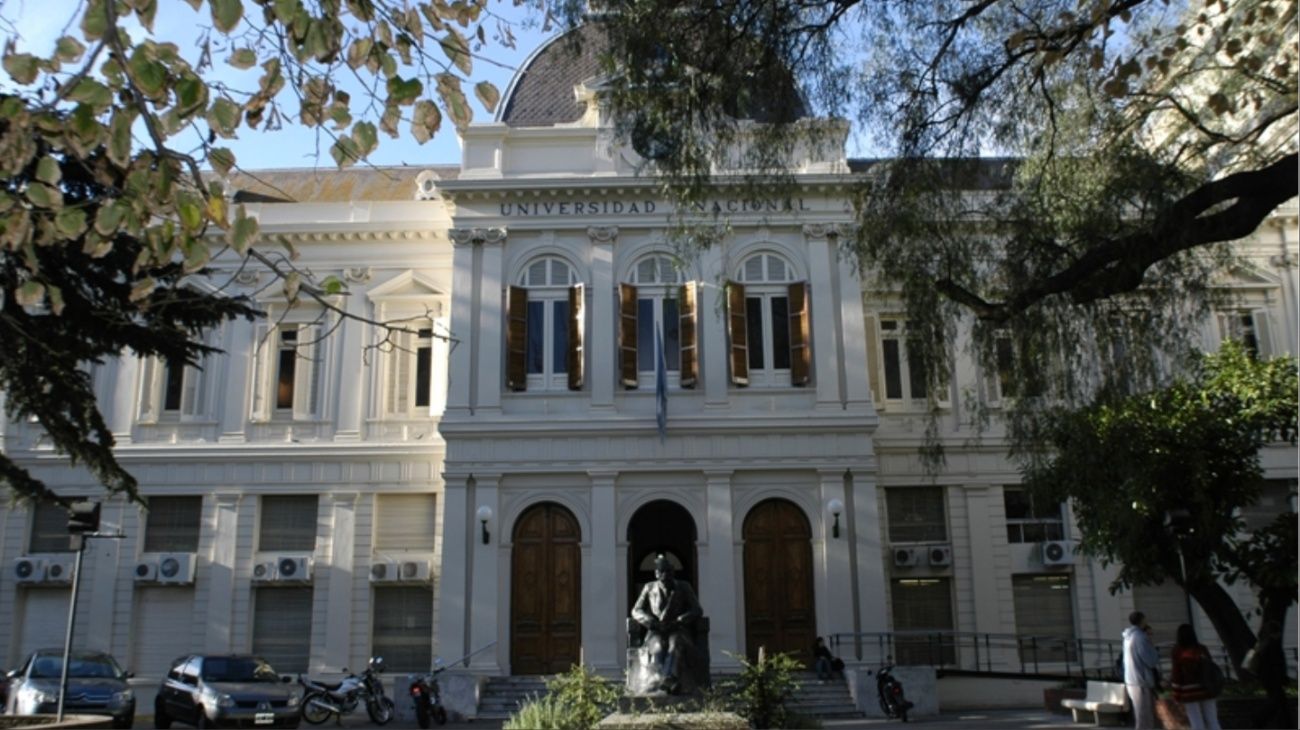 Carreras para una educación moderna y de calidad