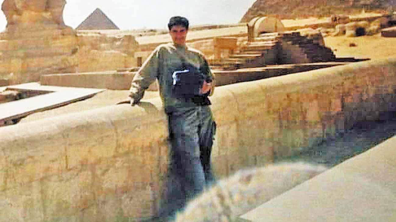 Griterío en un café de El Cairo