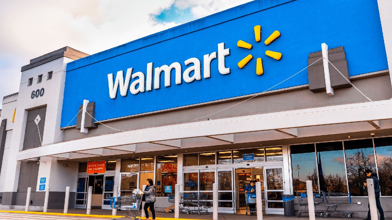 Estados Unidos: apuñalaron a 11 personas adelante de un local de Walmart