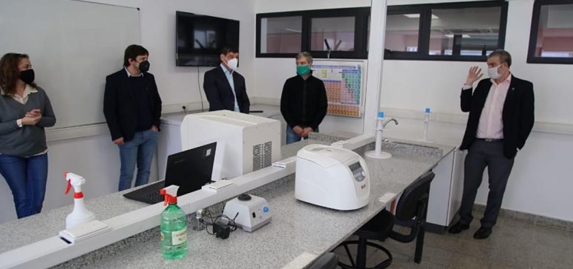 Más laboratorios universitarios para la detección de COVID-19