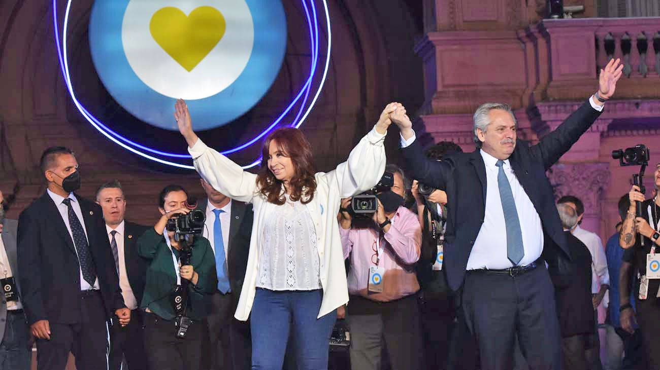 Gobierna Pimpinela