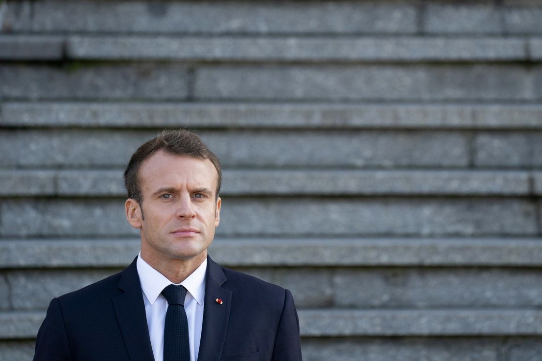 Macron busca apaciguar con recortes tributarios para empleados
