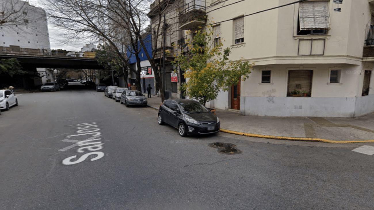 Mataron a tiros a un hombre de 33 años frente a su hijo de 9 en Constitución: sospechan de un ajuste narco