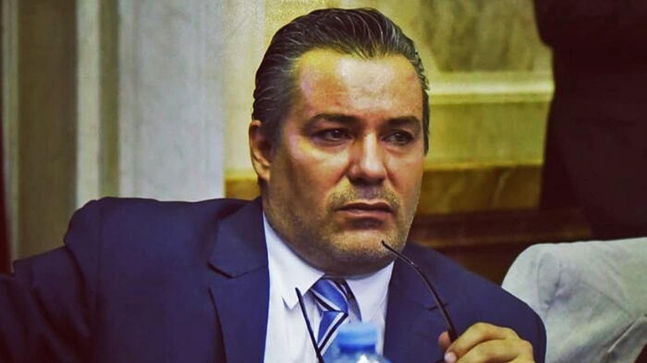 El exdiputado del escándalo sexual en plena sesión fue condenado por perturbación a las funciones públicas