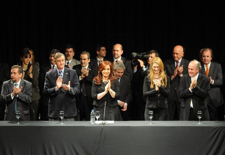 Binner no quiere "tratar de mentirosa" a Cristina pero "está mal informada"