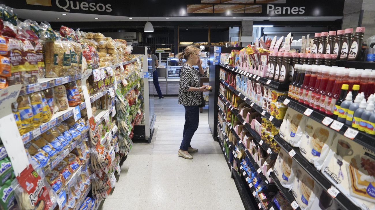 El Gobierno informa este jueves la inflación de junio: "Podría ser un número bastante más bajo"