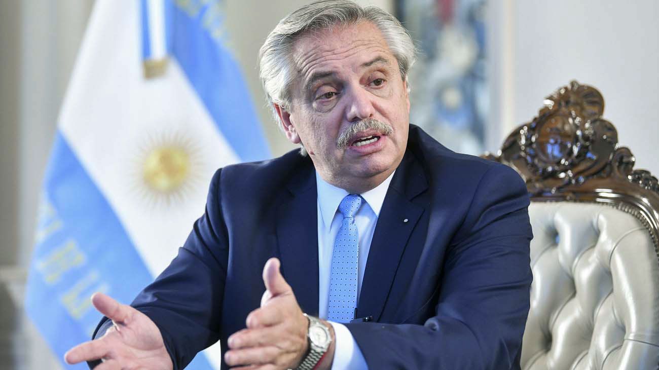 Alberto Fernández viajará a Corrientes y recorrerá áreas incendiadas junto a Valdés