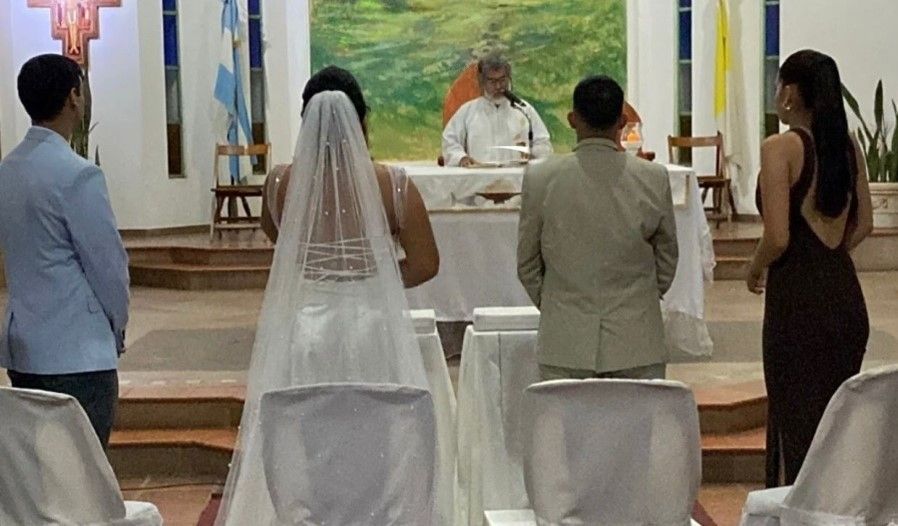 Un casamiento trans desató un escándalo en Corrientes: el Arzobispado evalúa sanciones