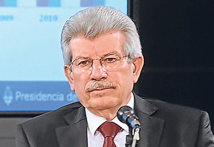 “Si leyeras que tuve un infarto, no te preocupes, sería la forma de renunciar”