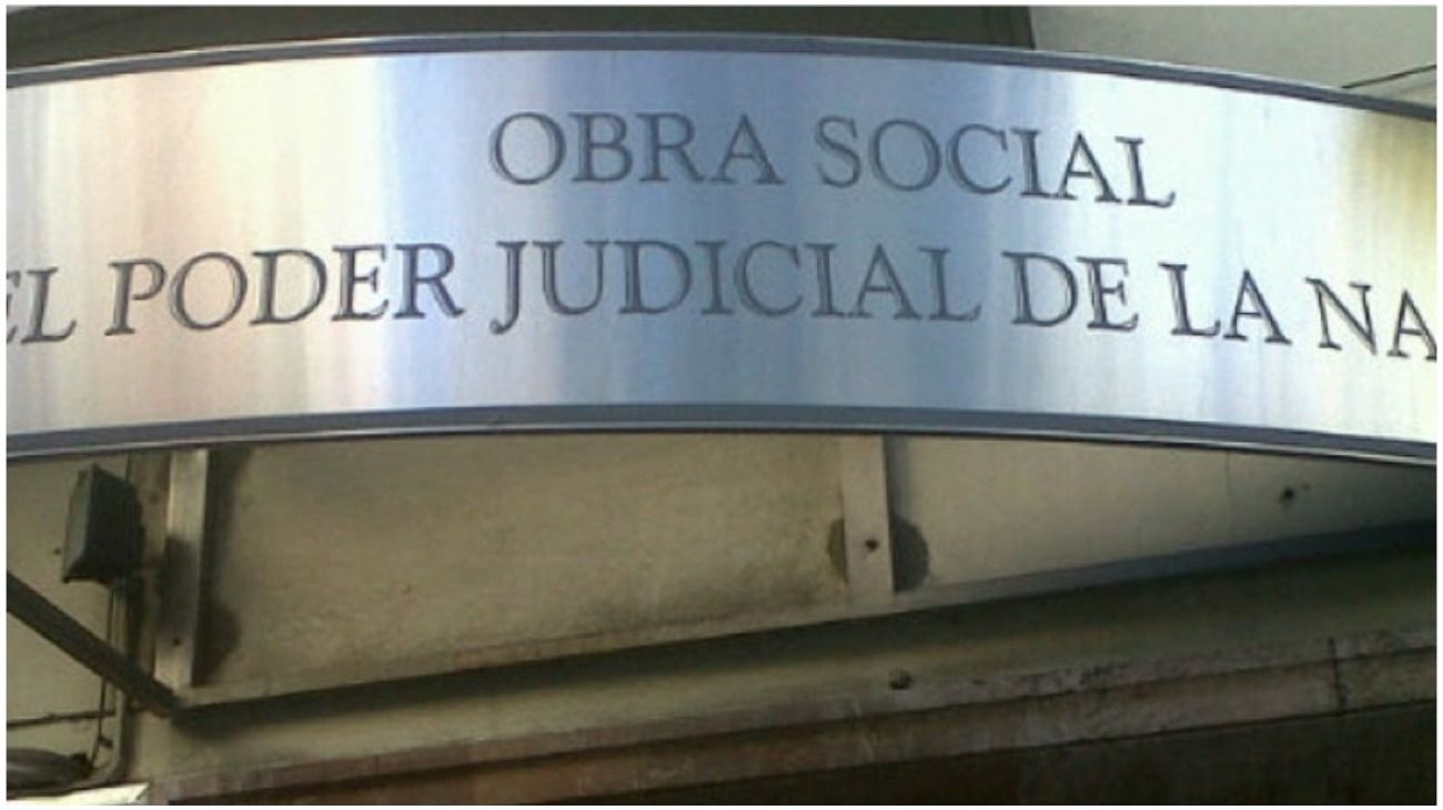 Allanan la Obra Social del Poder Judicial por una denuncia de malversación de fondos