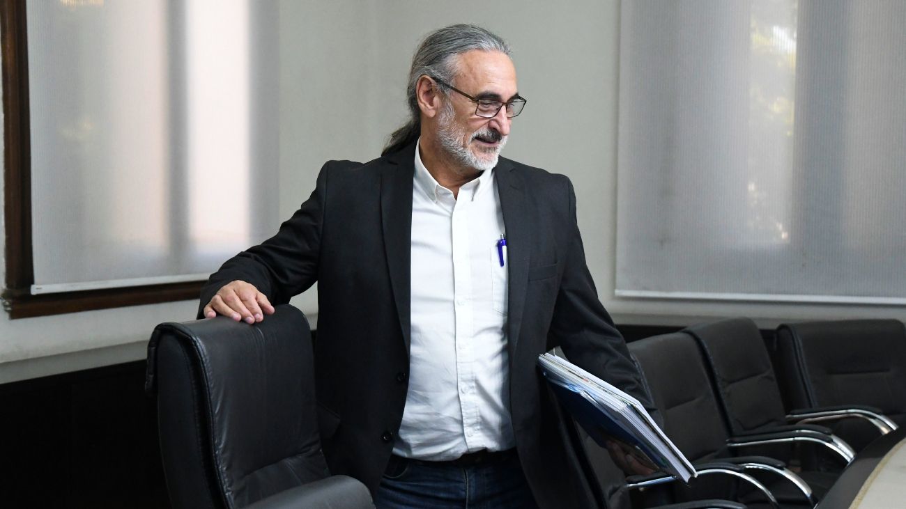 Basterra dijo que podrían volver a cerrarse las exportaciones de maíz