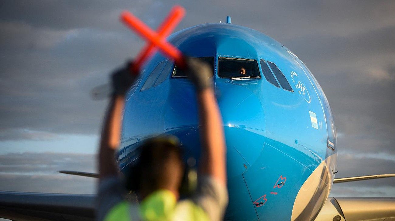 Sputnik V: parte un nuevo vuelo de Aerolíneas Argentinas para traer más vacunas