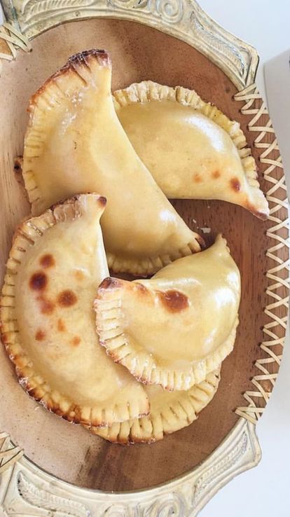 ANMAT prohibió la venta de una marca de empanadas y prepizzas "libres de gluten"