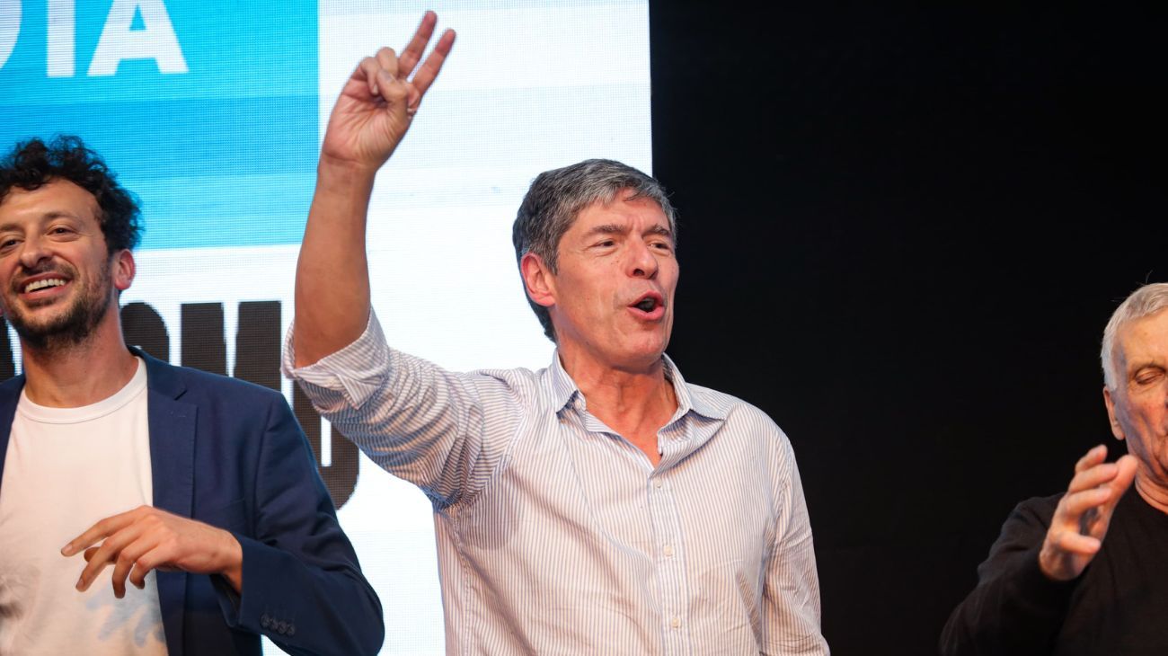 Abal Medina apuntó contra Leandro Santoro: "Se pinta de verde para que muchos no sepan qué están votando"