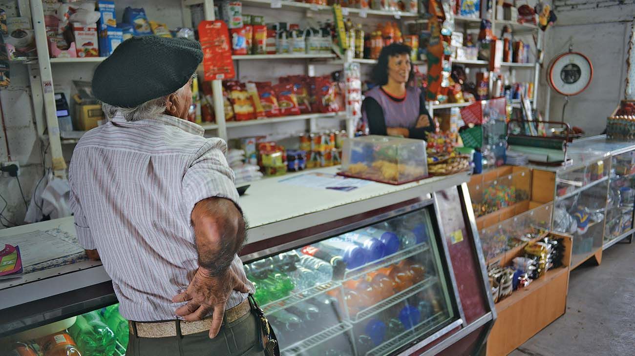 Por la crisis volvió el fraccionamiento en las compras de alimentos básicos
