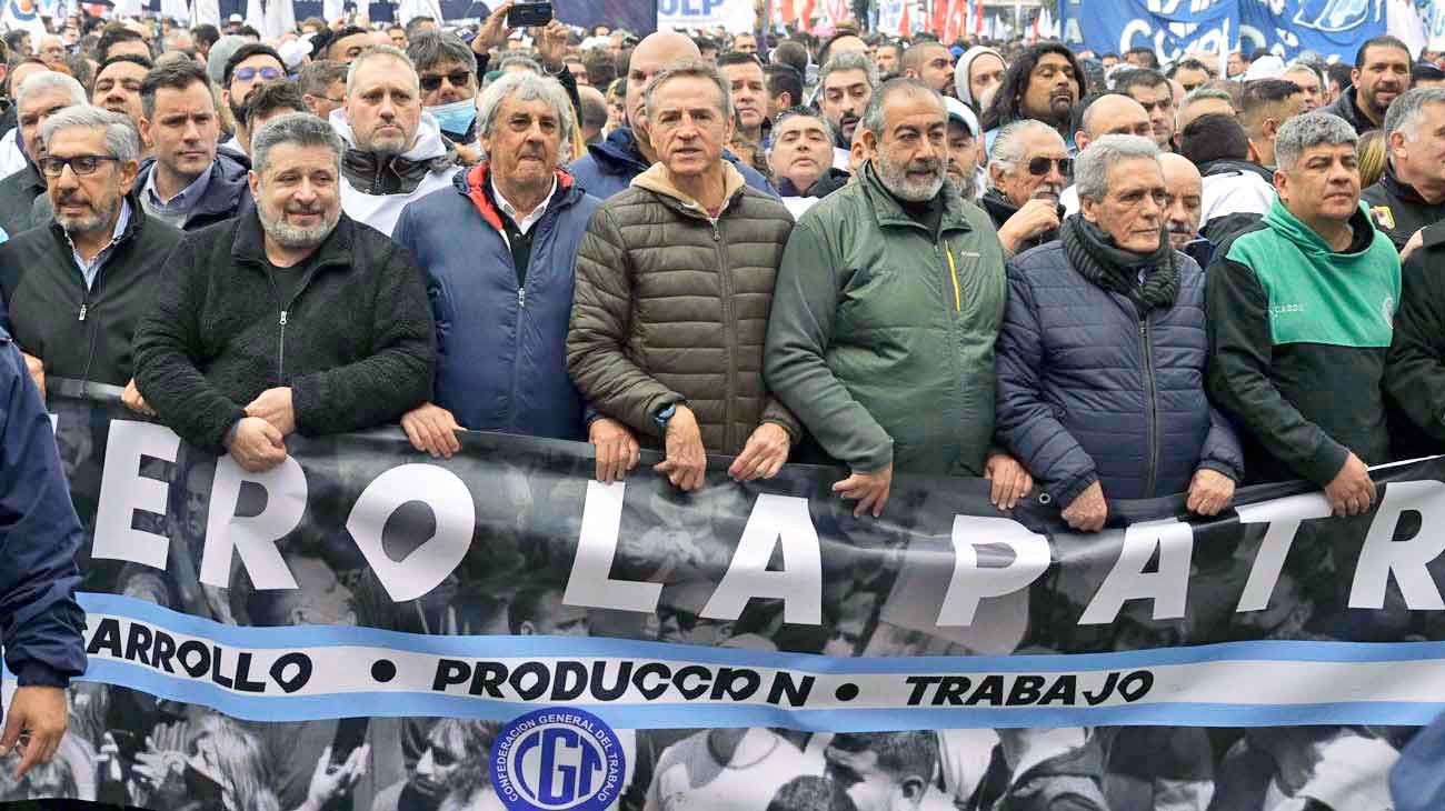 La CGT hace un acto de unidad pero apoya a Sergio Massa