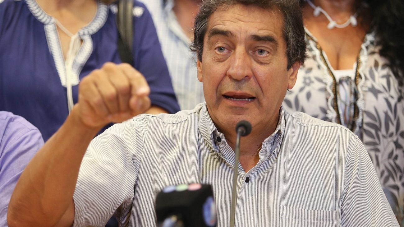 Salarios: los gremios estatales rechazaron por "insuficiente" un aumento del 15% en cuotas