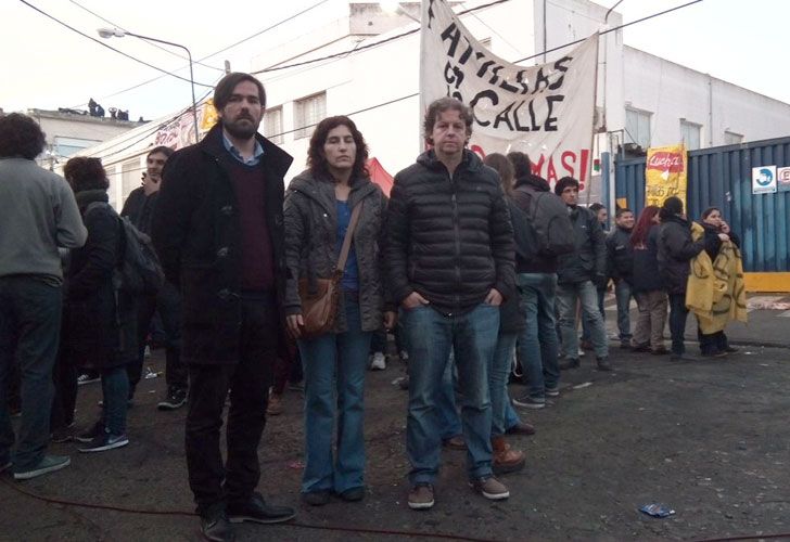 Quiénes son los políticos que fueron a apoyar a los trabajadores de PepsiCo