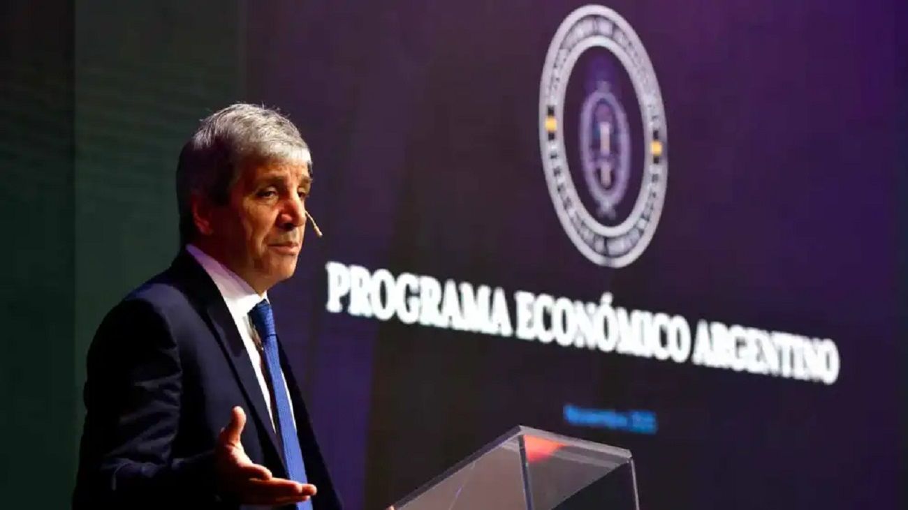 Eduardo Coria Lahoz: “Argentina, cada vez que tiene un vencimiento, debe hacer un esfuerzo superior al que haría Uruguay o Chile”