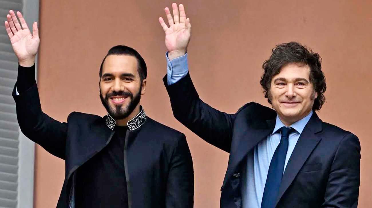 La tensión entre democracia y populismo