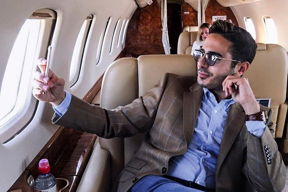 El estafador de Tinder: en busca del amor ideal