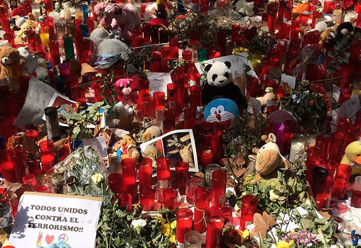 Barcelona: miradas desconfiadas y la lucha por sobrevivir
