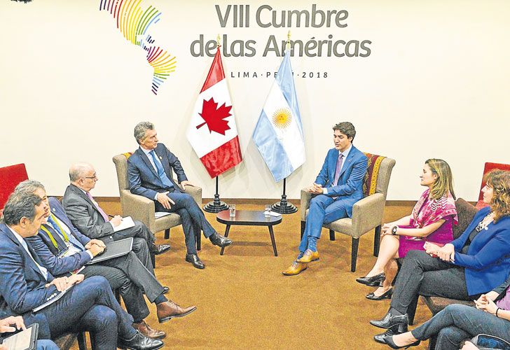Acercamiento con el premier de Canadá