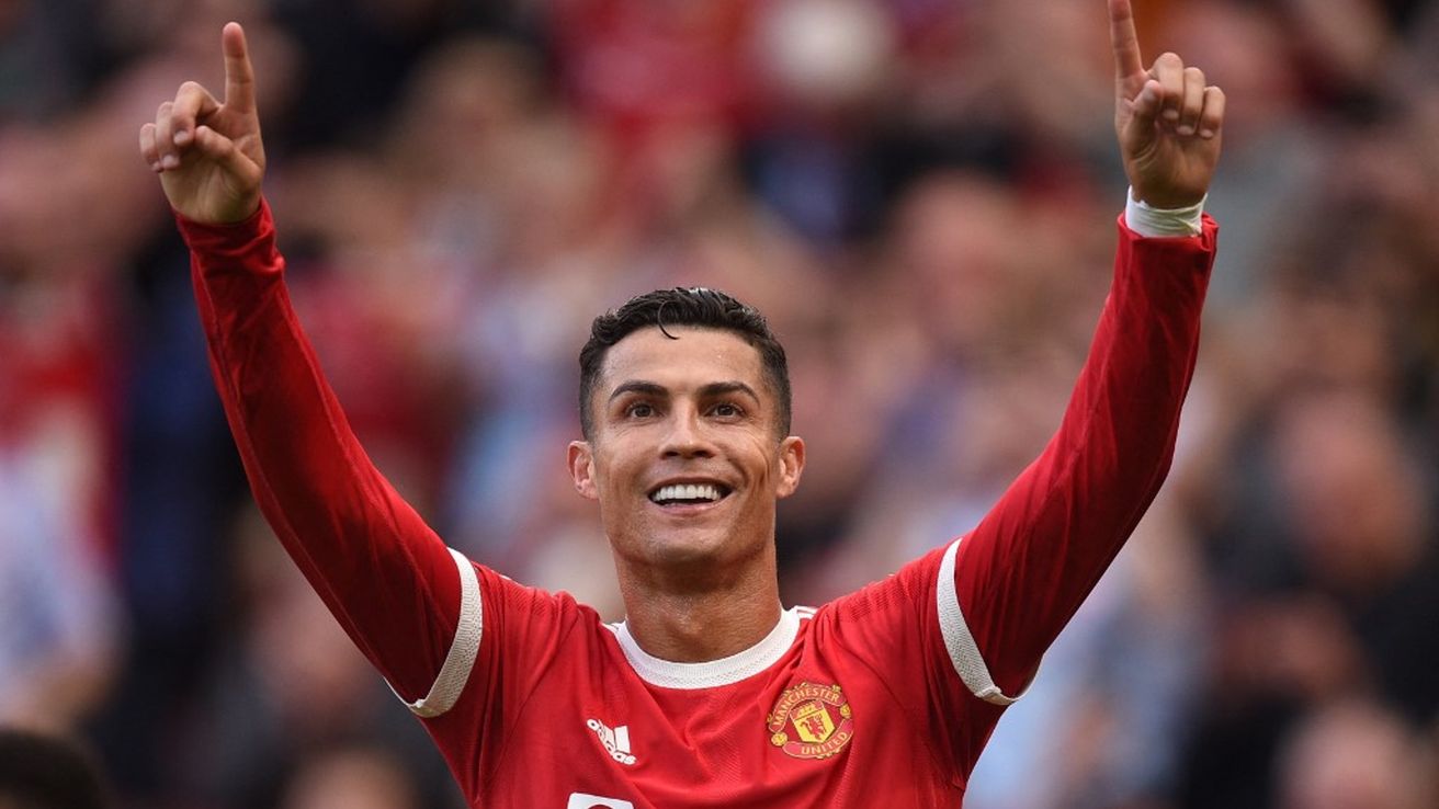 Cristiano Ronaldo compraría la casa del vecino para demolerla porque interfiere en la vista de su mansión