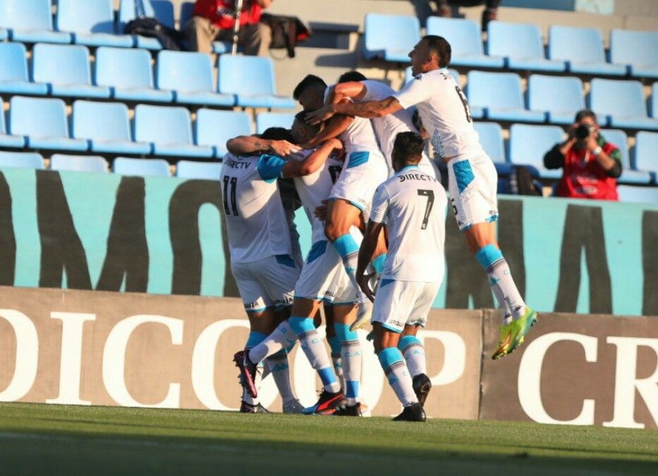 Belgrano goleó y se acomodó arriba