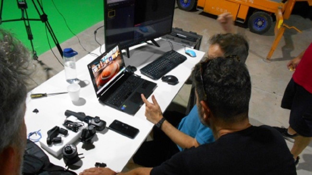 Con 20 años creó un negoció que hoy es una empresa líder de alquiler de equipos audiovisuales