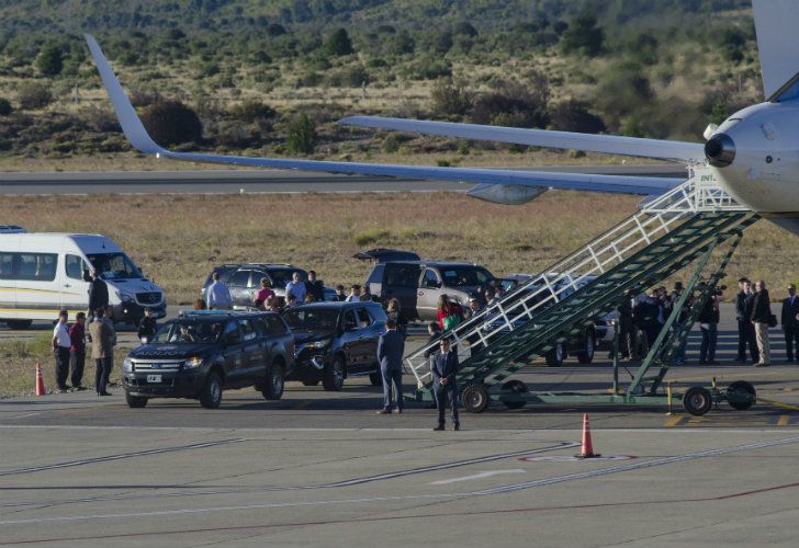 Rex Tillerson llegó a Bariloche y se reunirá el lunes con Macri