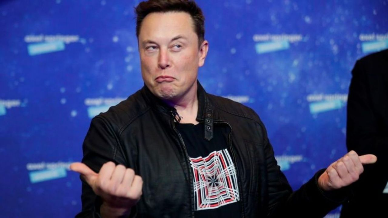 Elon Musk lanzará su propio chatbot de Inteligencia Artificial para competir con ChatGPT