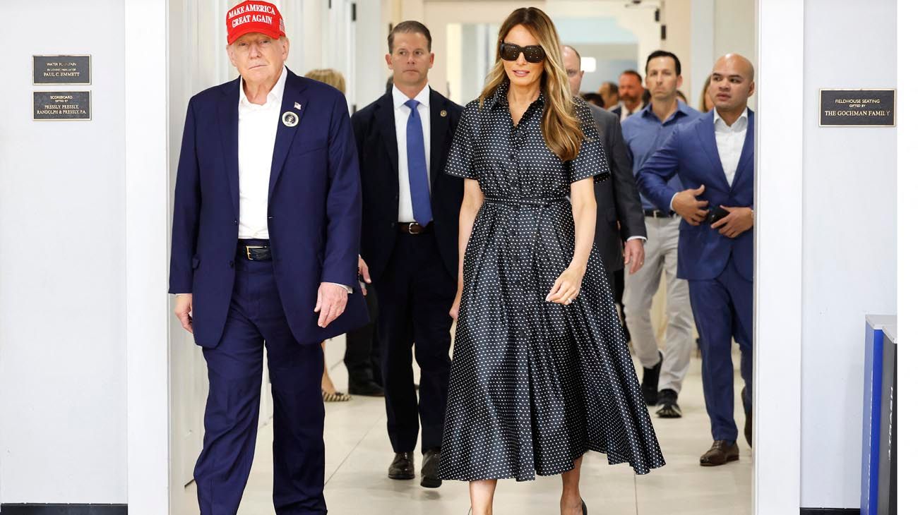 Donald Trump votó con Melania en Palm Beach y se mostró confiado de "tener una gran victoria"